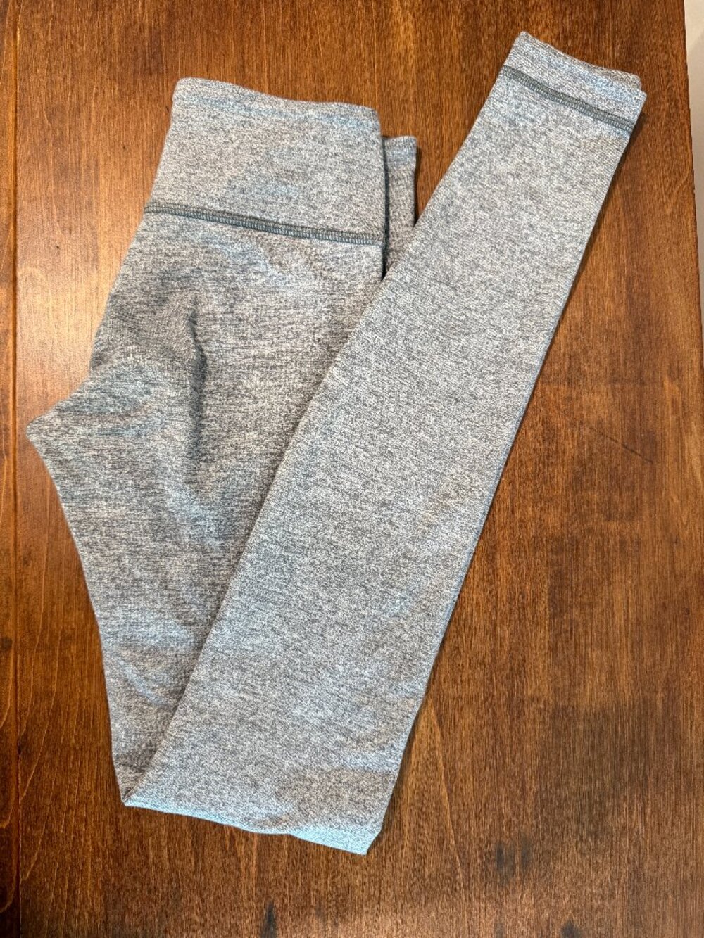 Lululemon Women's Mid Rise 30" Grey Heather Leggings Size 2